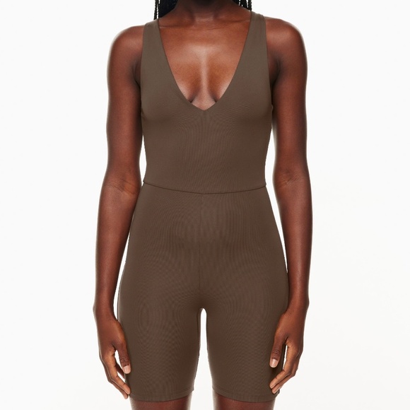 Aritzia Babaton Contour V-Neck Romper - Picture 2 of 5